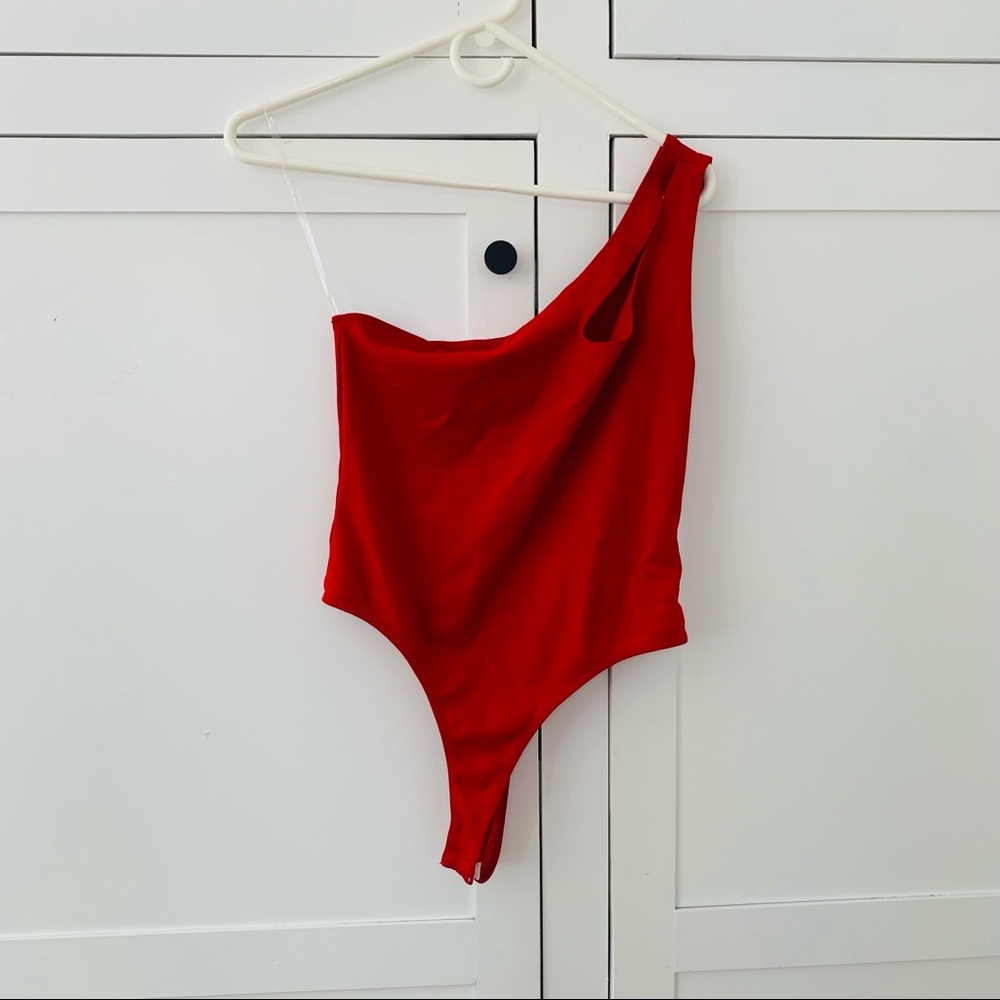 Timing Red One Shoulder Cut Bodysuit Size Large